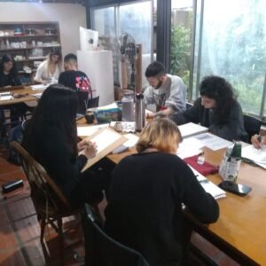 Taller de Artes visuales anual. Con base en dibujo